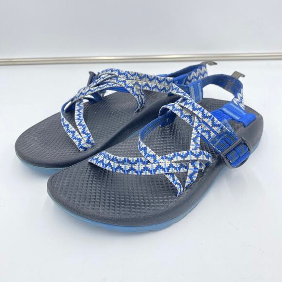 Chaco Women's Blue Graphics Strappy Sandals Size 6 Outdoor Hiking - Picture 1 of 7